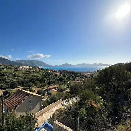 Assos Blue House *