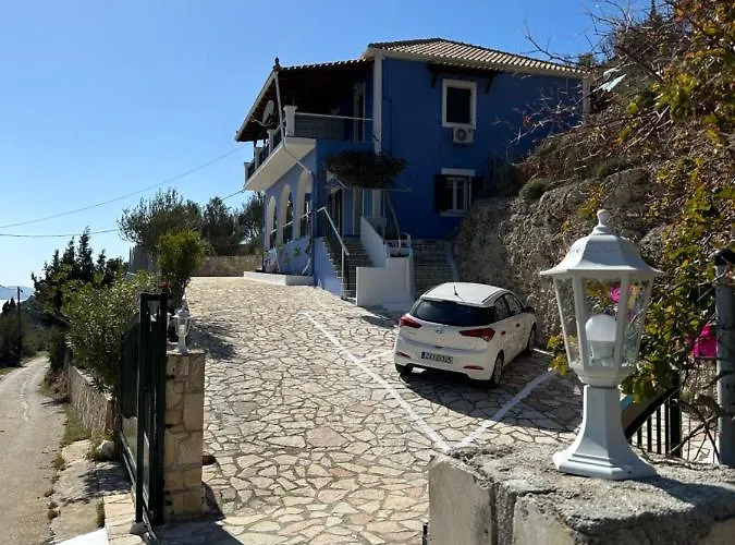 Apartament Assos Blue House